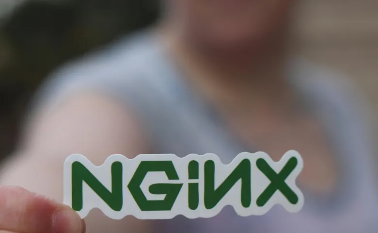 Nginx(エンジンエックス)とは