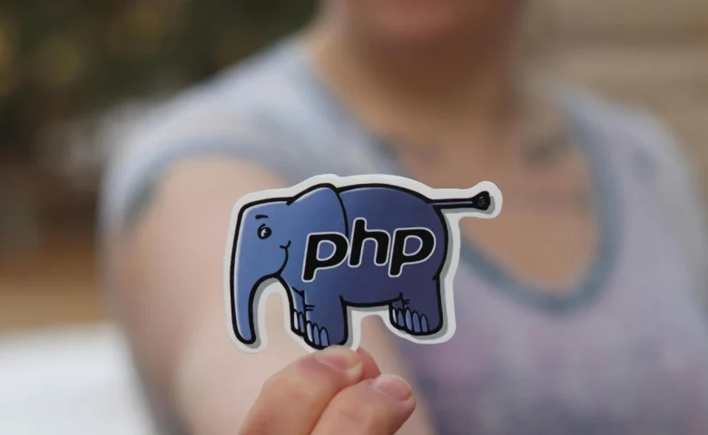 PHPで改行コードをスマートに扱うには？ PHP_EOLを使ってみよう！
