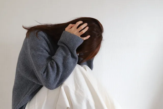 認知的不協和とは？具体例を元に解消方法まで分かりやすく解説！